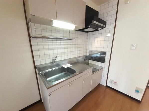 レジデンスオリーブTの物件内観写真